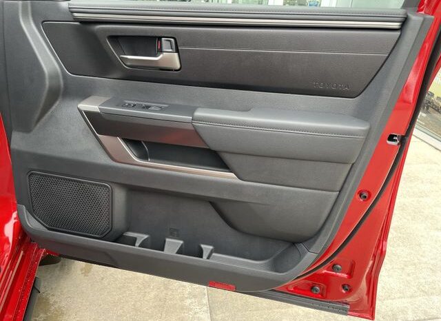 
 Toyota Tundra full									