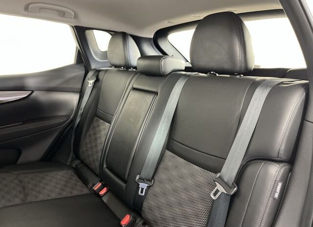 
 Nissan Rogue Sport full									