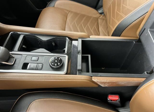 
 Nissan Pathfinder full									