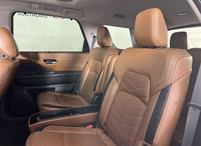 
 Nissan Pathfinder full									