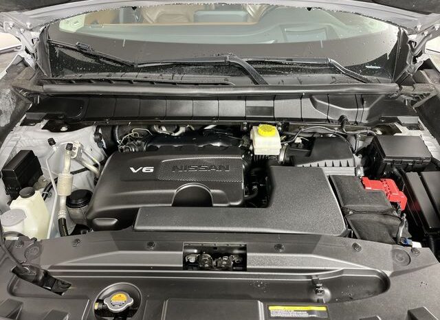 
 Nissan Pathfinder full									