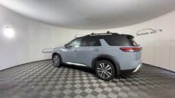 
 Nissan Pathfinder full									