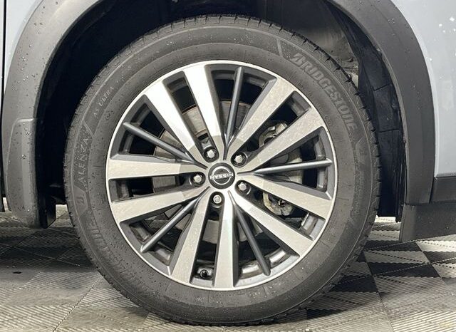 
 Nissan Pathfinder full									