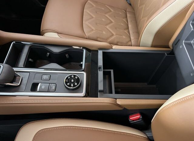
 Nissan Pathfinder full									