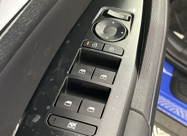 
 Kia Sportage full									