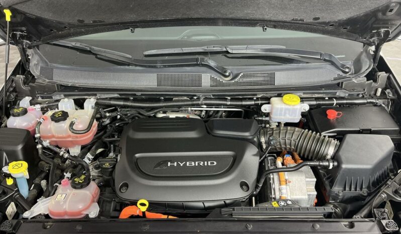 
 Chrysler Pacifica Hybrid full									