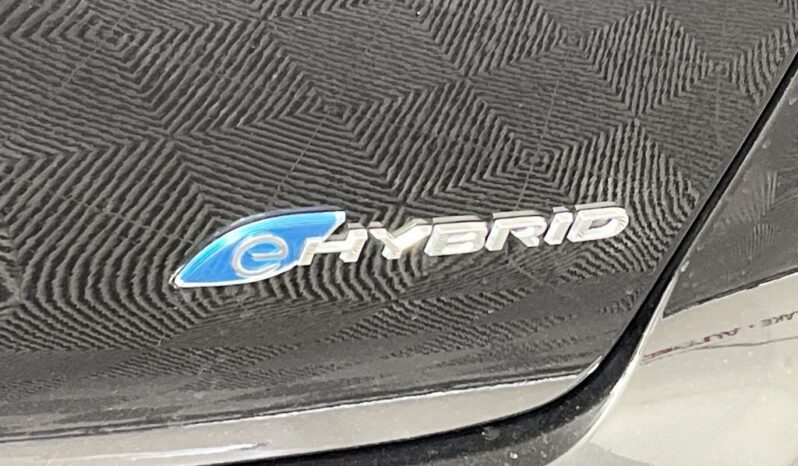 
 Chrysler Pacifica Hybrid full									