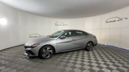 Hyundai Elantra Hybrid