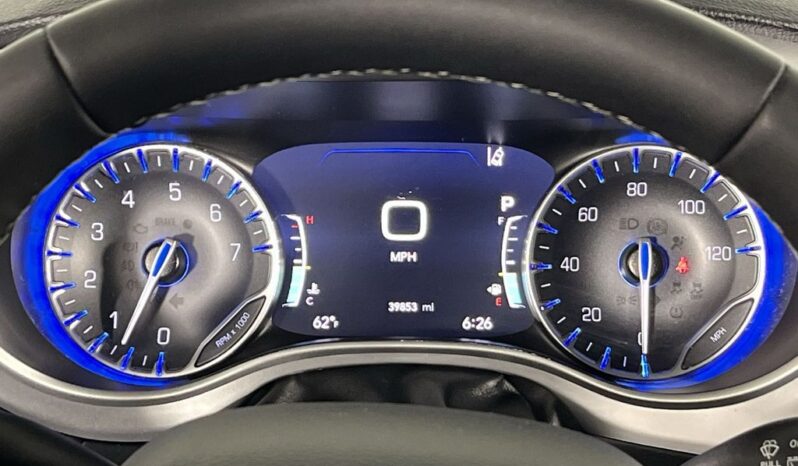 
 Chrysler Pacifica full									