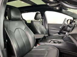 Chrysler Pacifica full