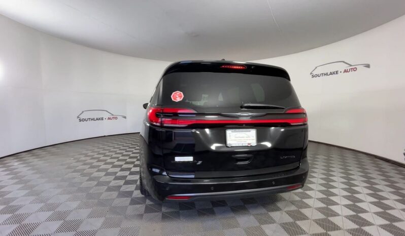 
 Chrysler Pacifica full									