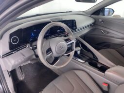 
 Hyundai Elantra full									