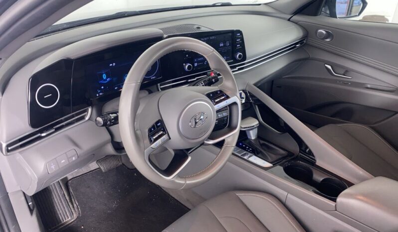 
 Hyundai Elantra full									