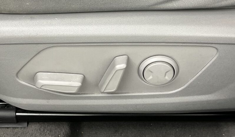 
 Hyundai Elantra full									