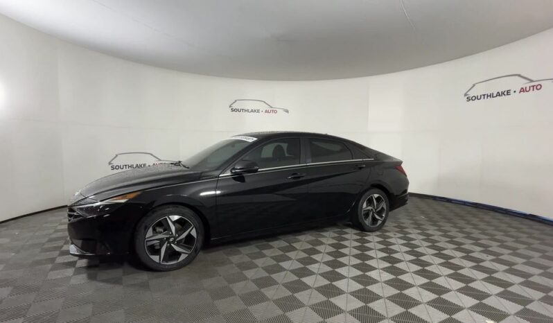 
 Hyundai Elantra full									