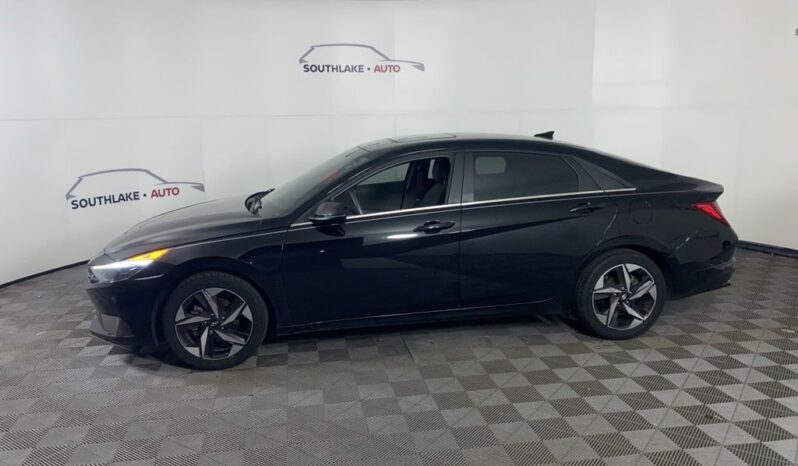 
 Hyundai Elantra full									