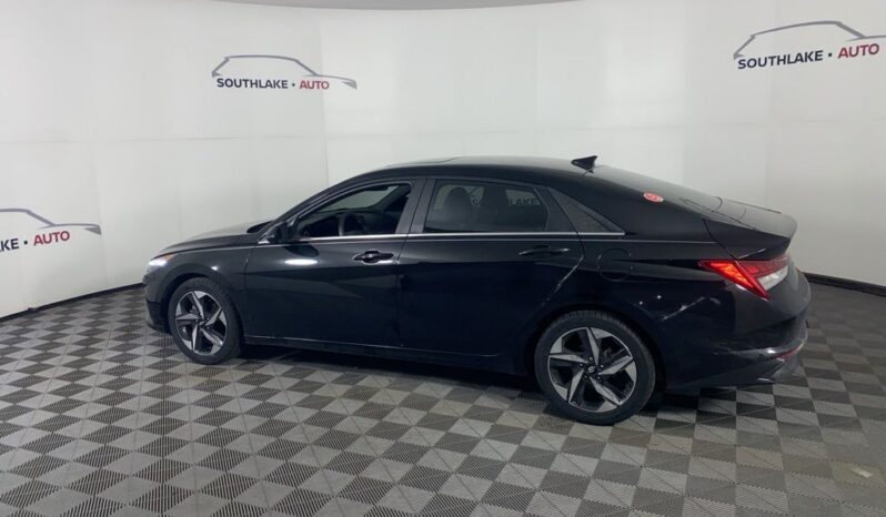 
 Hyundai Elantra full									