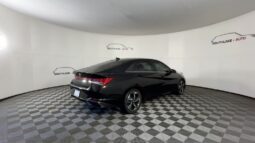 
 Hyundai Elantra full									