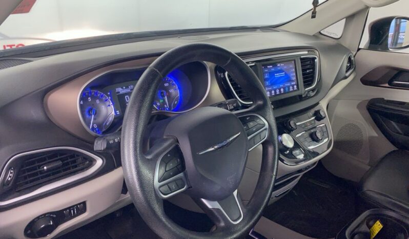 
 Chrysler Voyager full									