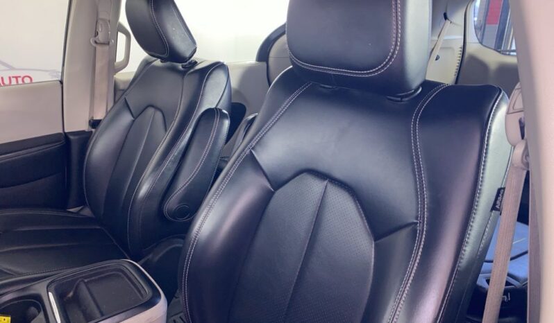 
 Chrysler Voyager full									