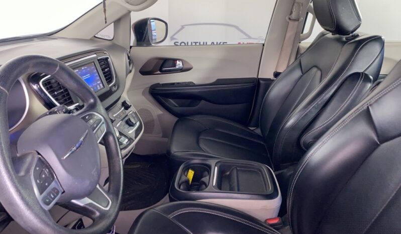 
 Chrysler Voyager full									