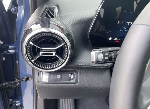 
 Chevrolet Equinox full									