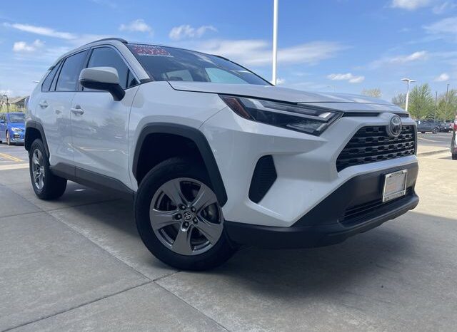 
 Toyota RAV4 full									