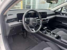 
 Kia K5 full									