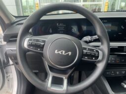 
 Kia K5 full									