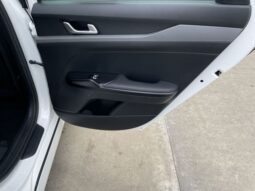 
 Kia K5 full									