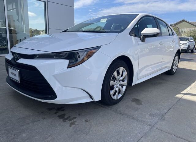 
 Toyota Corolla full									