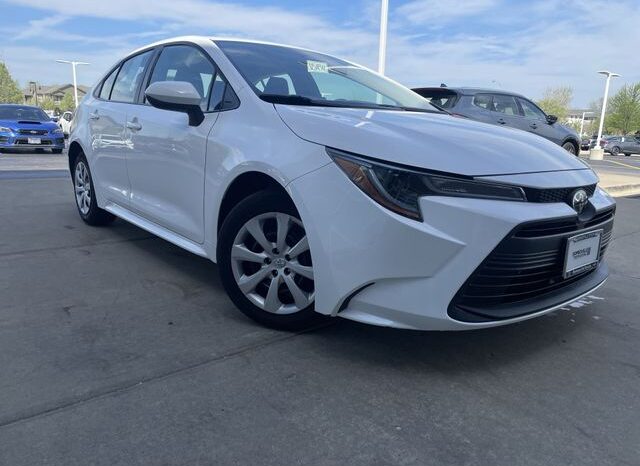 
 Toyota Corolla full									