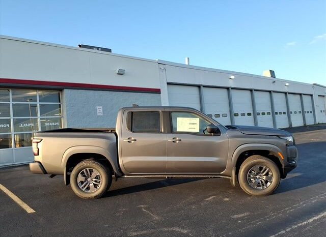 
 Nissan Frontier full									