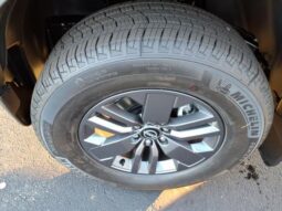 
 Nissan Frontier full									