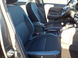 Nissan Versa full