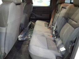 
 Nissan Frontier full									