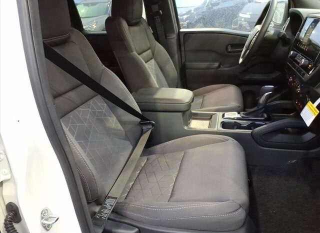 
 Nissan Frontier full									