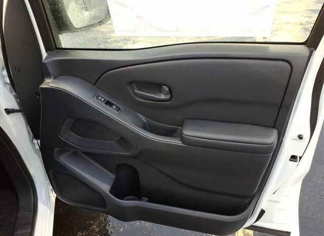 
 Nissan Frontier full									