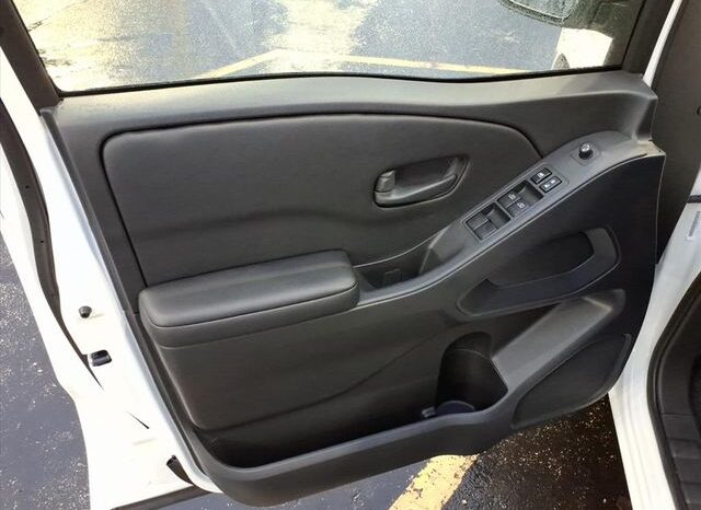 
 Nissan Frontier full									