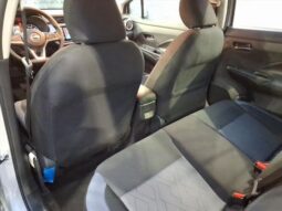 
 Nissan Versa full									