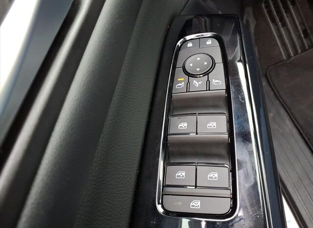 
 Nissan Pathfinder full									