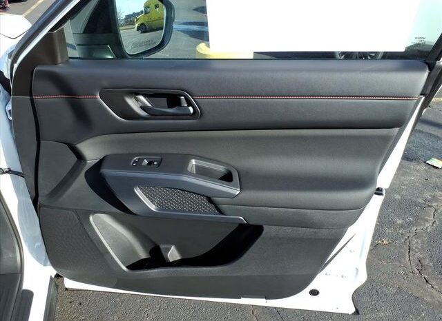 
 Nissan Pathfinder full									