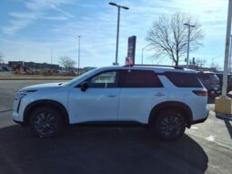 
 Nissan Pathfinder full									