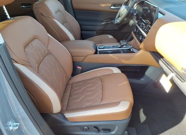 
 Nissan Pathfinder full									