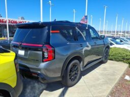 
 Nissan Armada full									