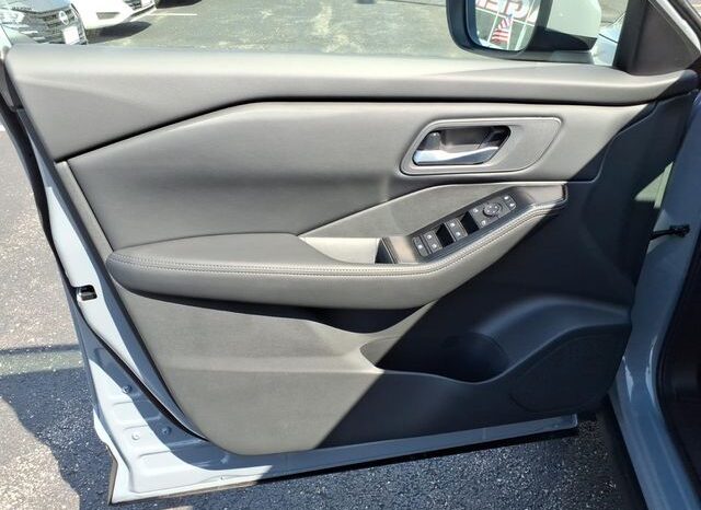 
 Nissan Rogue full									