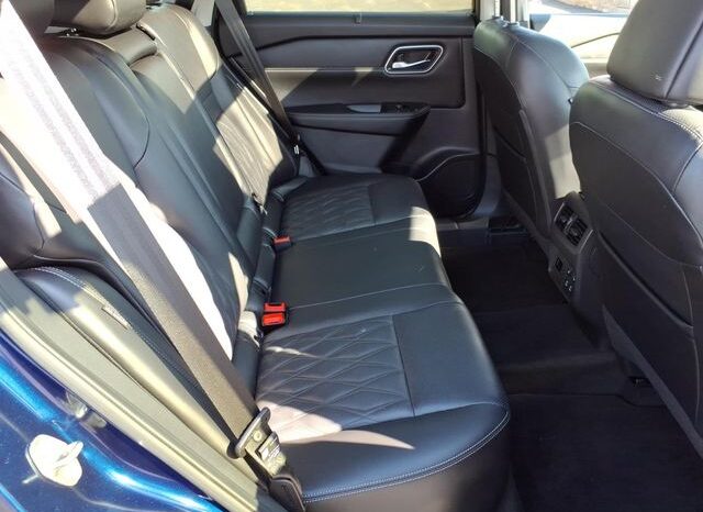 
 Nissan Rogue full									