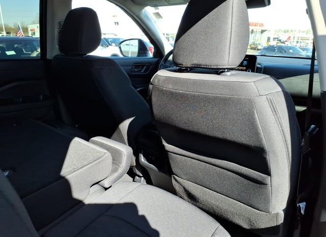 
 Nissan Pathfinder full									