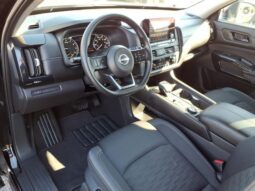 
 Nissan Pathfinder full									