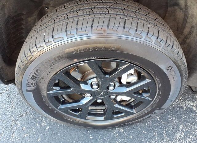 
 Jeep Grand Cherokee full									